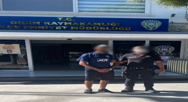 Didim’de Çalıntı Motorla Gasp Yaptı