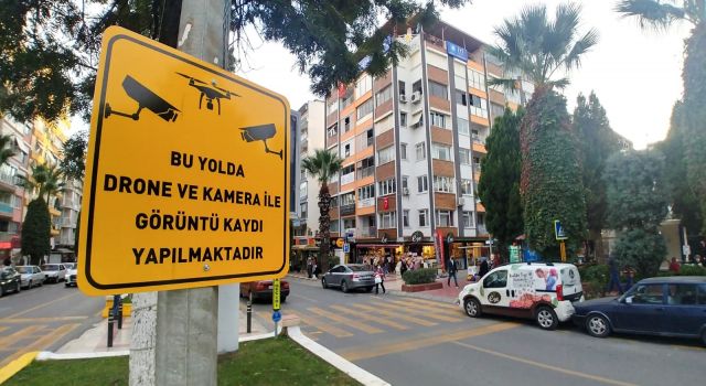 1 saatte 11 araca park cezası