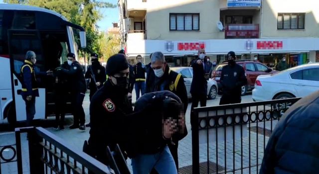 Kuşadası'nda fuhuş operasyonunda 6 tutuklama