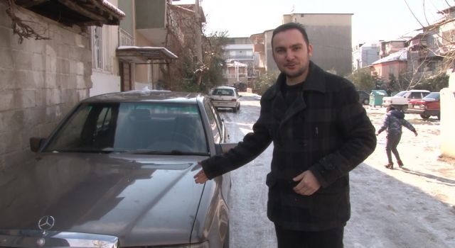 Gülümseten kardan adam hırsızlığı