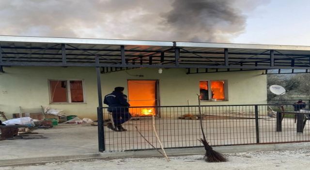 70 yaşındaki adam yangında hayatını kaybetti