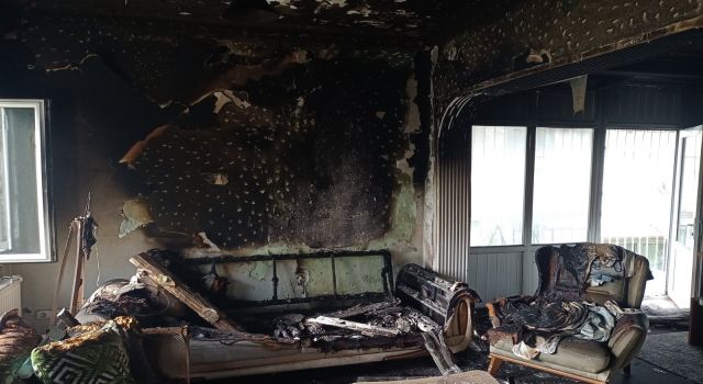 Aydın'da çıkan yangında ev küle döndü