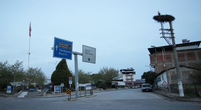 Baharın müjdecisi leylekler