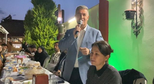 Buharkent Belediye Başkanı Erol, çocuklarla iftarda buluştu