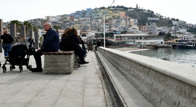 Hırsızlar yağmur suyu ızgaralarına dadandı