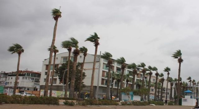 Güney Ege’de fırtına uyarısı