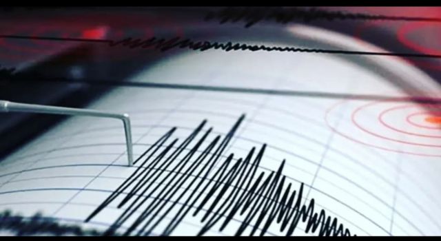 Kuşadası'nda deprem
