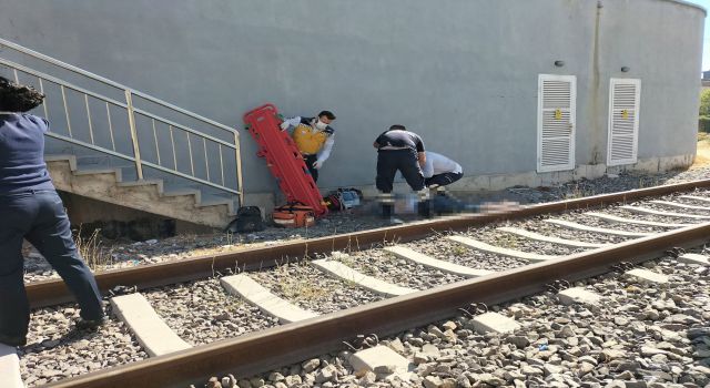 Yük treninin çarptığı kadın hayatını kaybetti