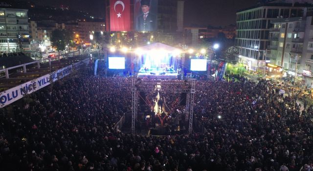 Aydınlılar Melike Şahin konserine akın etti