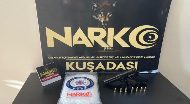 Kargo poşetinden çıkan şok etti