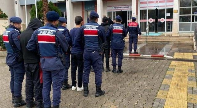 Motosiklet hırsızlarına jandarma geçit vermedi