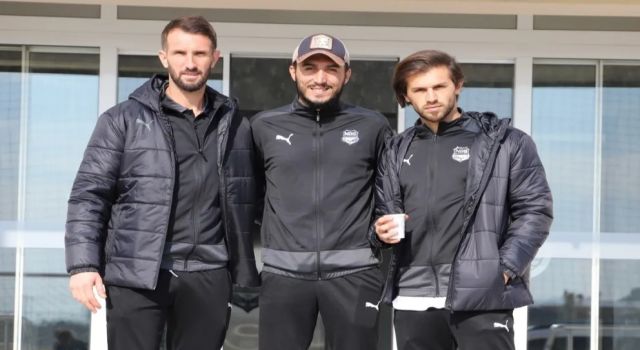 Naz Naz yola çıktı