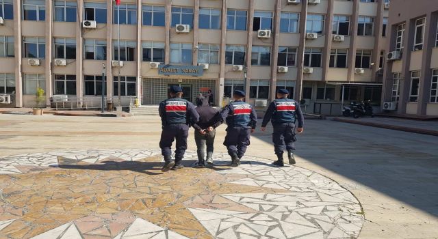 Bilezik hırsızları yakayı ele verdi