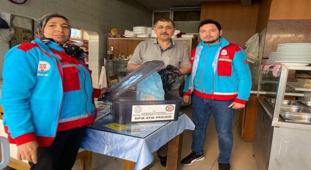 Karacasu'daki lokantalarda artan yemekler can dostlar için