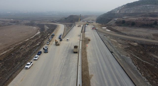 Aydın - Denizli Otoyolu’nun yüzde 76’sı bitti