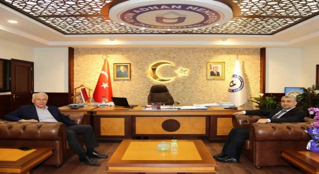 Eski Bakan Cengiz Altınkaya, ADÜ Rektörünü ziyaret etti