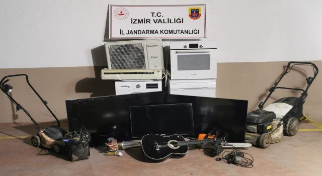 Hırsızlık şebekesi gitarı da bırakmadı