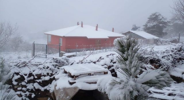 Nisan ayında kar yağdı