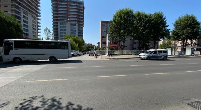 Çarpmamak için ani fren yaptı: 1 yaralı