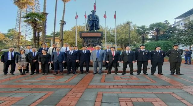 Nazilli'de 24 Kasım Öğretmenler Günü Törenle Kutlandı