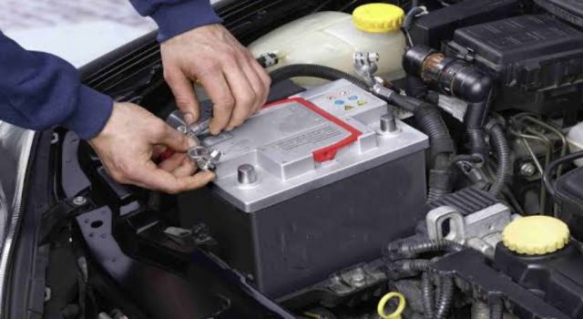 Nazilli’de akü hırsızı yakayı ele verdi