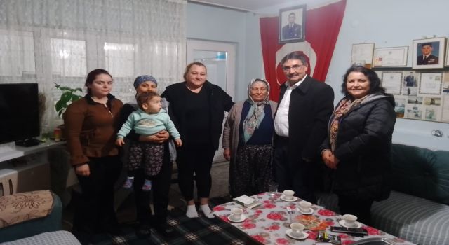 İYİ Parti'li İnal'dan duygulandıran ziyaret