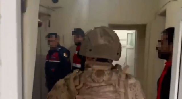 Narkogüç operasyonunda 40 zehir taciri yakayı ele verdi