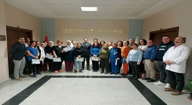 NDH'de işçi kadın personele teşekkür belgesi verildi