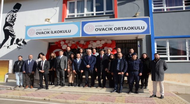 Ovacık İlkokulunda öğrencilerin karne sevinci