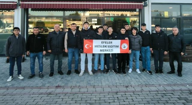 Öğrenciler güneş enerji santralini gezdi