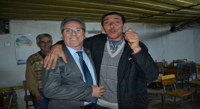 Tetik, “Her seçim öncesi Nazilli’yi kandırdılar”