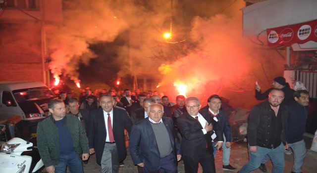 TETİK, IŞIKLAR'DA BAŞKAN GİBİ KARŞILANDI