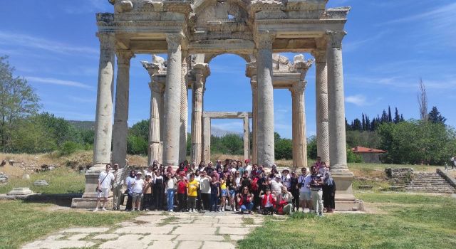 Afrodisias Antik Kenti ziyaretçilerini ağırladı