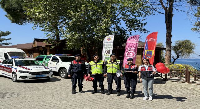 Jandarma Milli Park’ta ziyaretçileri bilgilendirildi