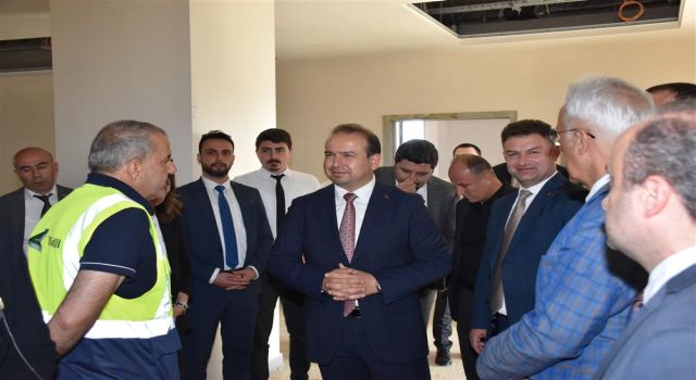 Aydın Şehir Hastanesi inşaatına Müdür Şenkul'dan ziyaret 