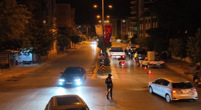 Nazilli'de Emniyetinden trafik uygulaması