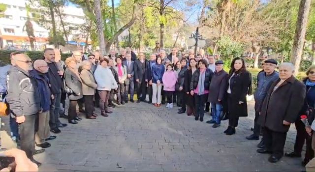 Gazeteci Yazar Uğur Mumcu ölüm yıldönümünde törenle anıldı
