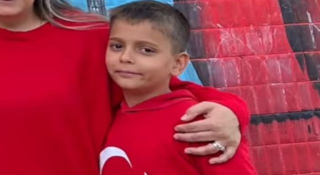 Sosyal medya akımı küçük çocuğu canından etti