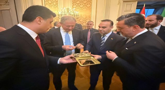 Aydın İnciri Venedik Sarayı'nda