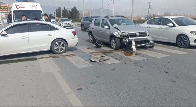 Söke-Milas karayolunda trafik kazası: 2 yaralı