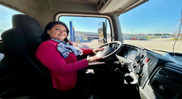 Baba mesleği şoförlüğü seçti, yolların sultanı oldu