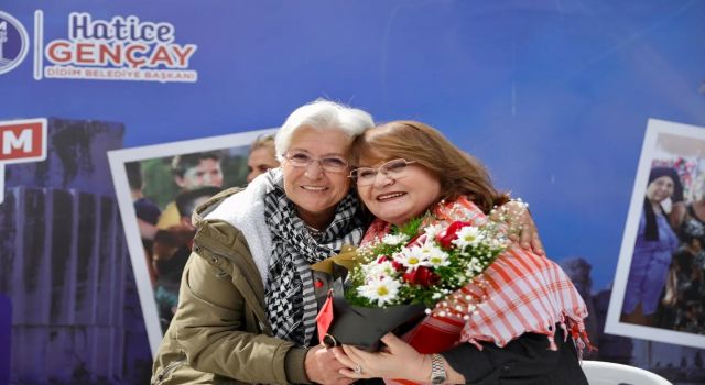 Başkan Gençay, Fevzipaşa Mahallesi'nde vatandaşlarla bir araya geldi