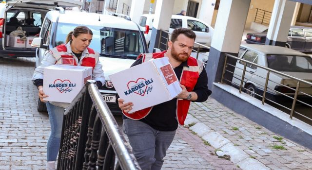 Efeler'in dayanışma projesi başladı