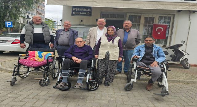 Nazilli'de Örnek Davranış: Yeşil Mahalle Muhtarı Öztürk'ten Engelli Vatandaşlara Destek