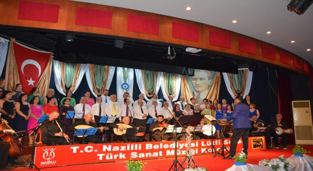 Nazilli’de Konser Sırasında Yürekleri Ağza Getiren Anlar: Kalbi Duran Korist Hayata Döndürüldü