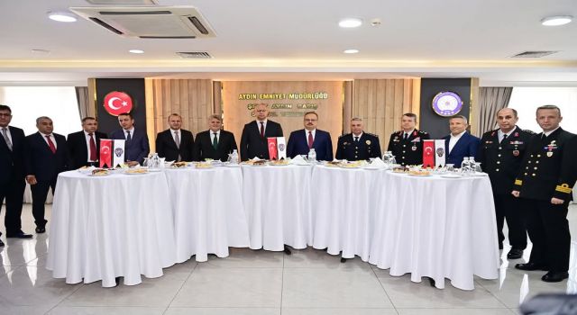Vali Canbolat, Polis Teşkilatı'nın 180. Kuruluş Yıldönümünde Emniyet Mensuplarıyla Buluştu