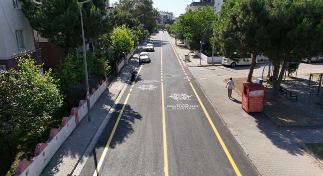 BAŞKAN ÇERÇİOĞLU AYDIN'IN TÜM İLÇELERİNDE YOL YAPIM VE YENİLEME ÇALIŞMALARINI SÜRDÜRÜYOR
