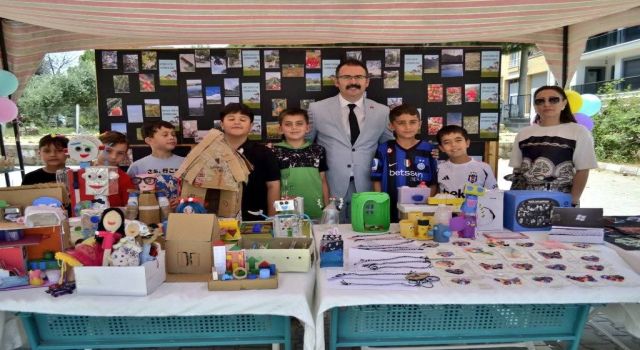 Kaymakam Ali Ekber Ateş’ten Öğrencilere Sergi Desteği