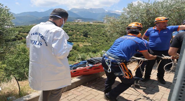 Uçurumda ölü bulunan yaşlı adamın yakınlarından ‘ihmal’ suçlaması