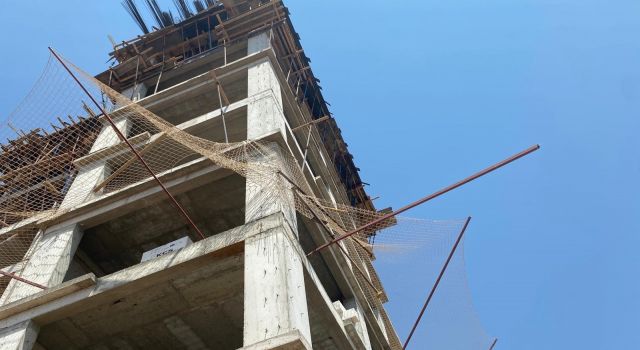 8'inci kattan düşen işçiden acı haber